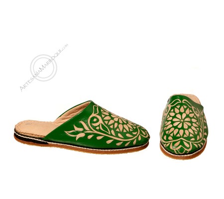 Green engraved slippers
