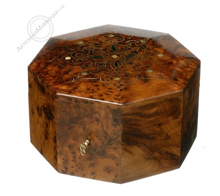 Octagonal jewelry box