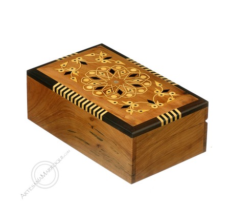 Medium thuja wooden box