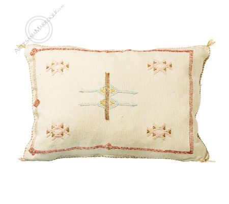 Rectangular off-white sabra cushion