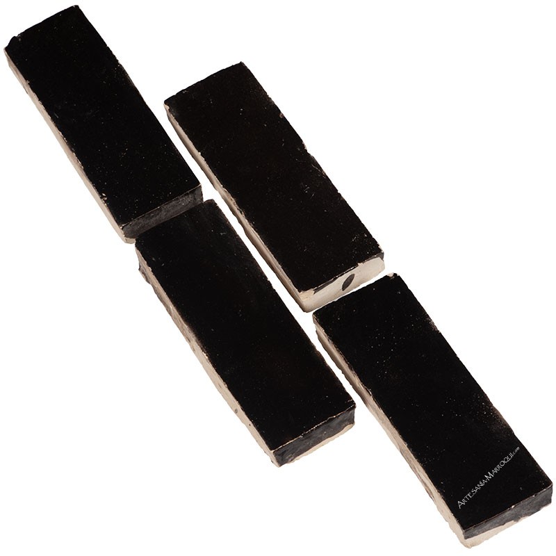 Azulejo cerámicoAzulejo cerámico color negro 15 X 5 cm