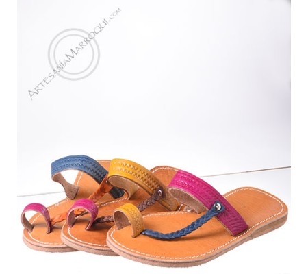 Sandale en cuir simple couleur