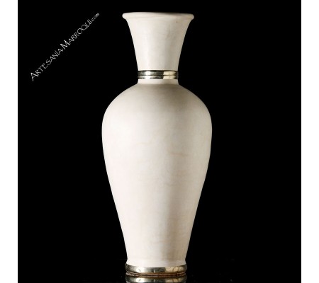 White Tadelakt vase with metallic details